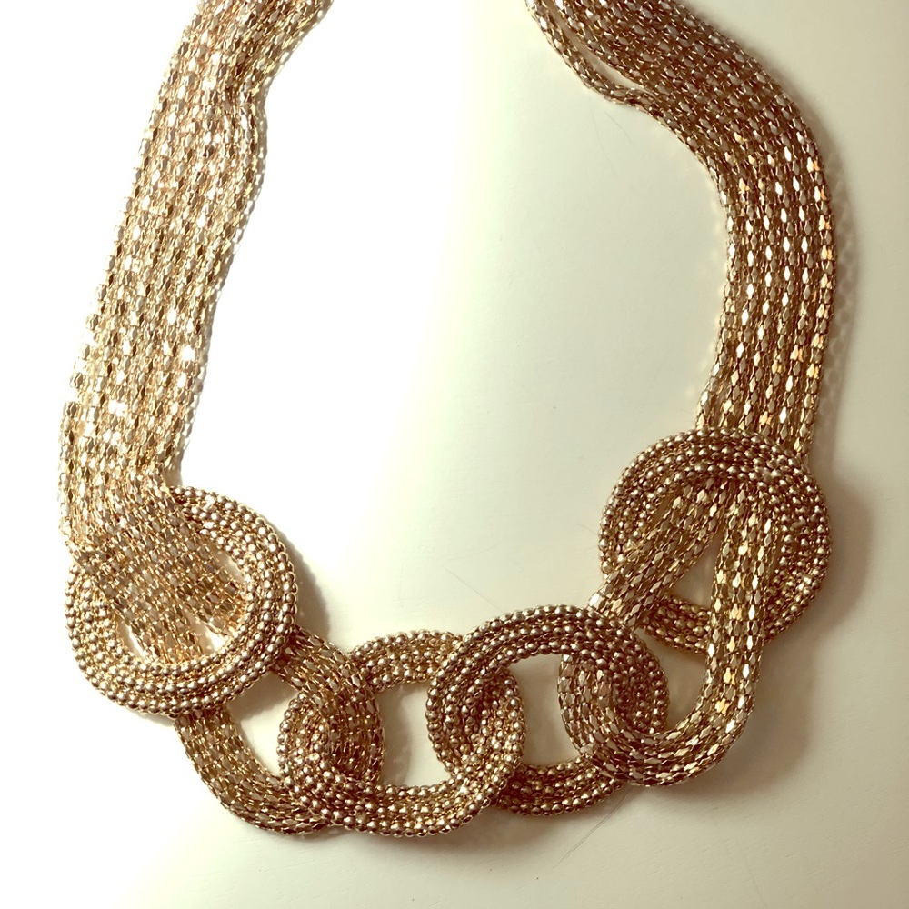 Fashion necklace
